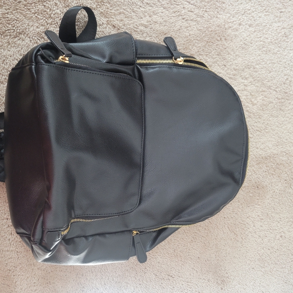 CLV backpack - Picture 2 of 3